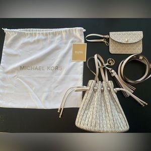 New, no tags Michael Kors Mini bag Willa pleated bag